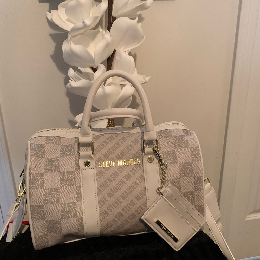 Steve Madden duffel bag